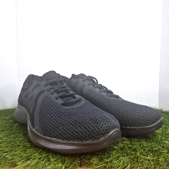 Nike Men's Revolution 7 Road Running Shoes - Picture 2 of 9